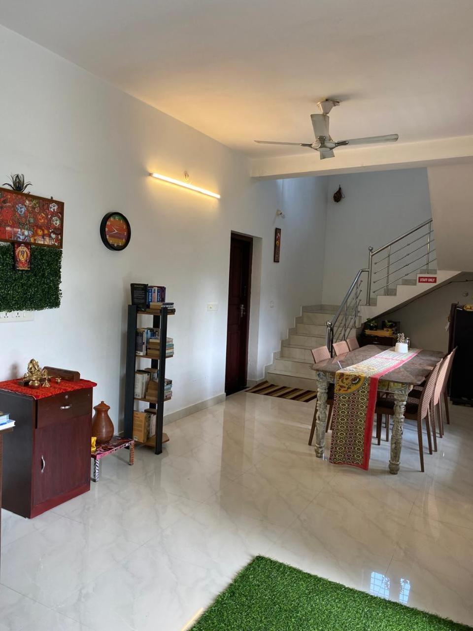 Alappuzha Sree Valsam Inn Bed Breakfast מראה חיצוני תמונה
