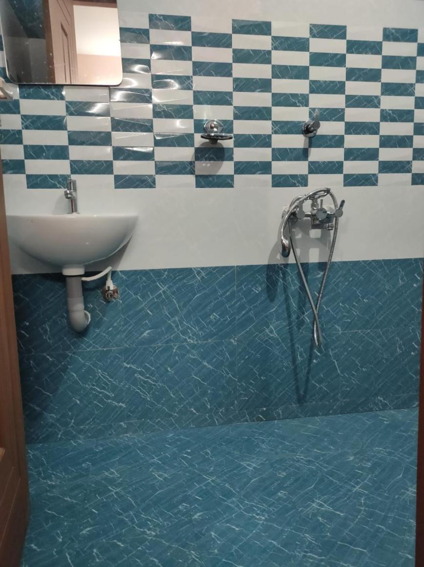 Alappuzha Sree Valsam Inn Bed Breakfast מראה חיצוני תמונה